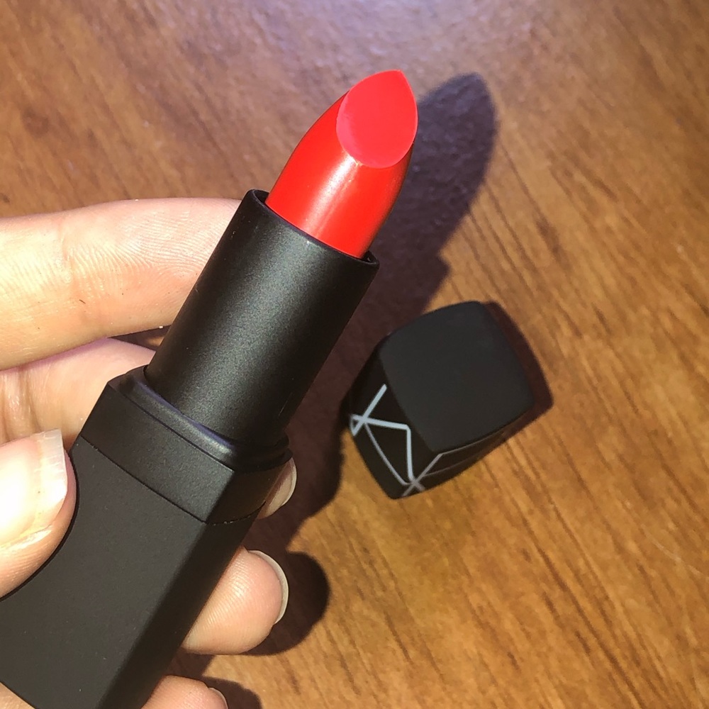 NARS - Heat Wave Lipstick